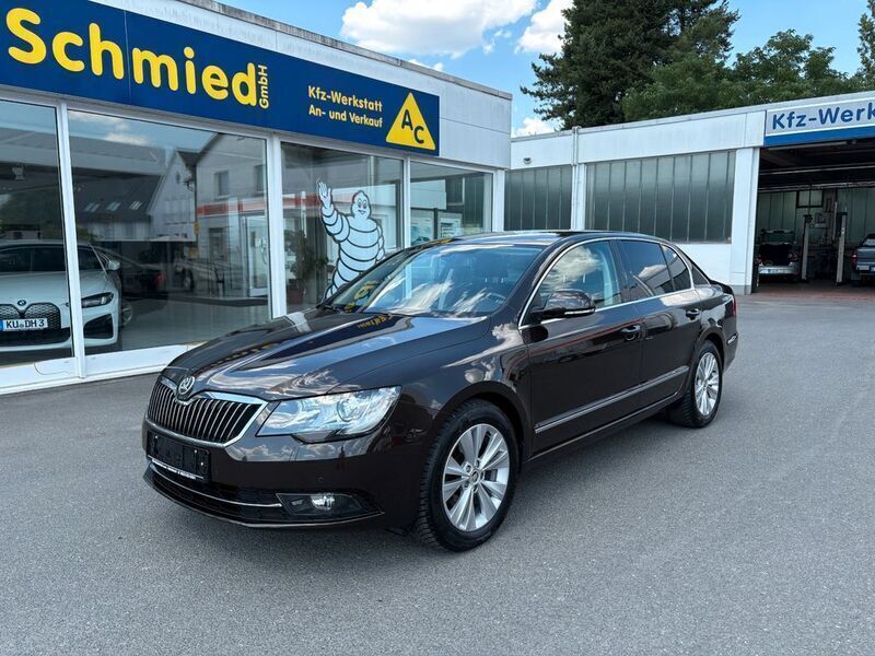 Hneda magnetic/magnetic braun Gebraucht 2014 Skoda Superb Elegance Limousine | 12.790 € (Fairer Preis) - Bild 1/4