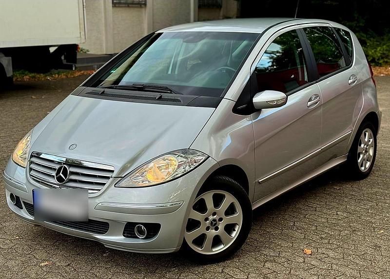 Silber Gebraucht 2004 Mercedes A150 Kleinwagen | 2.699 € (Fairer Preis) - Bild 1/3