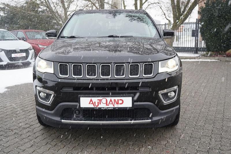 Gebraucht Jeep Compass Limited 170 PS (125 kW) 2018 Schwarz SUV