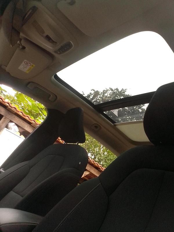 Gebraucht Volvo XC40 130 PS (95 kW) 2021 Schwarz SUV