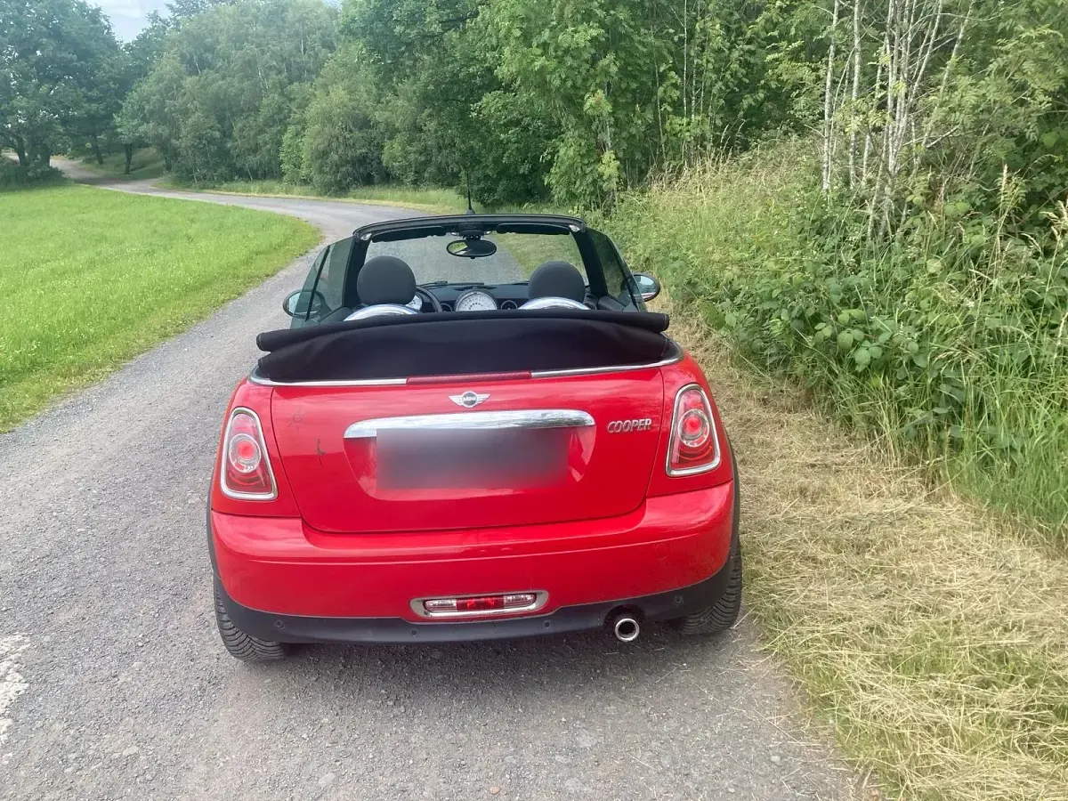 Gebraucht Mini Cooper Cabriolet 122 PS (89 kW) 2013 Rot Cabrio