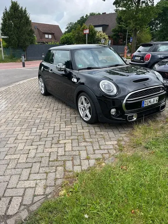Gebraucht Mini Cooper S 192 PS (141 kW) 2014 Schwarz Kleinwagen