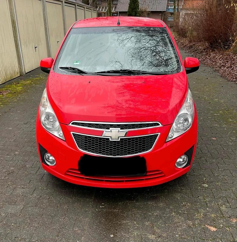Gebraucht Chevrolet Spark 68 PS (50 kW) 2012 Rot Kleinwagen