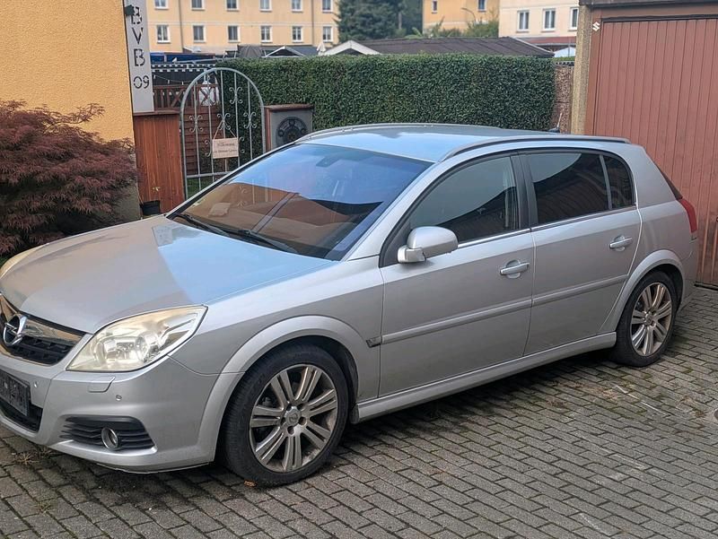 Gebraucht Opel Signum 150 PS (110 kW) 2007 Silber Kleinwagen