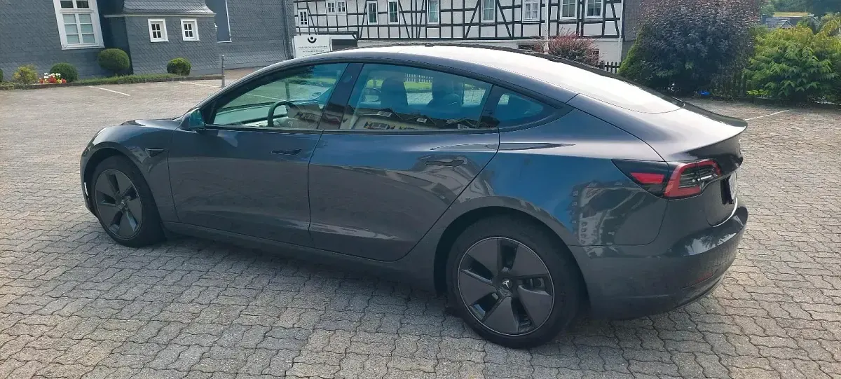 Gebraucht Tesla Model 3 239 kW (325 PS) 2022 Grau Limousine