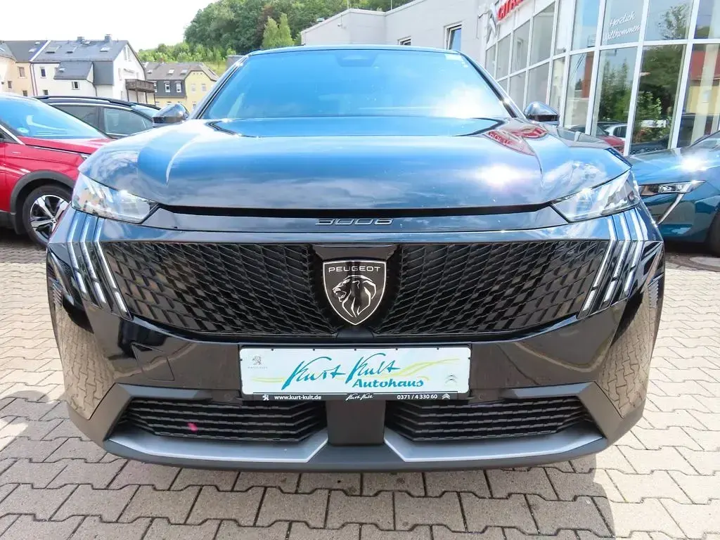 Neu Peugeot 3008 GT 145 PS (106 kW) 2025 Schwarz SUV
