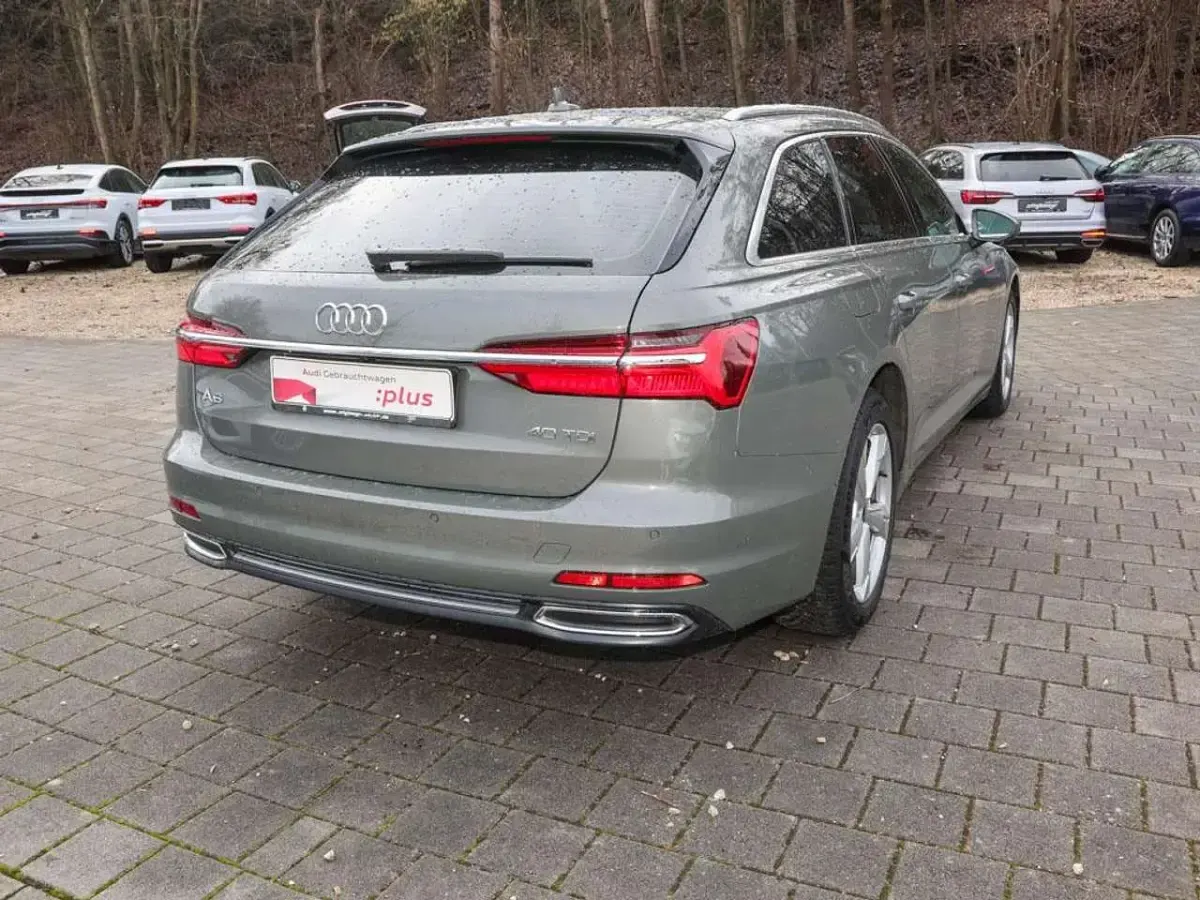Gebraucht Audi A6 Sport 204 PS (150 kW) 2023 Chronosgrau metallic Kombi