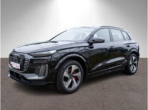 Gebraucht Audi Q6 e-tron S-Line 284 kW (387 PS) 2025 Schwarz (mythosschwarz metallic) SUV