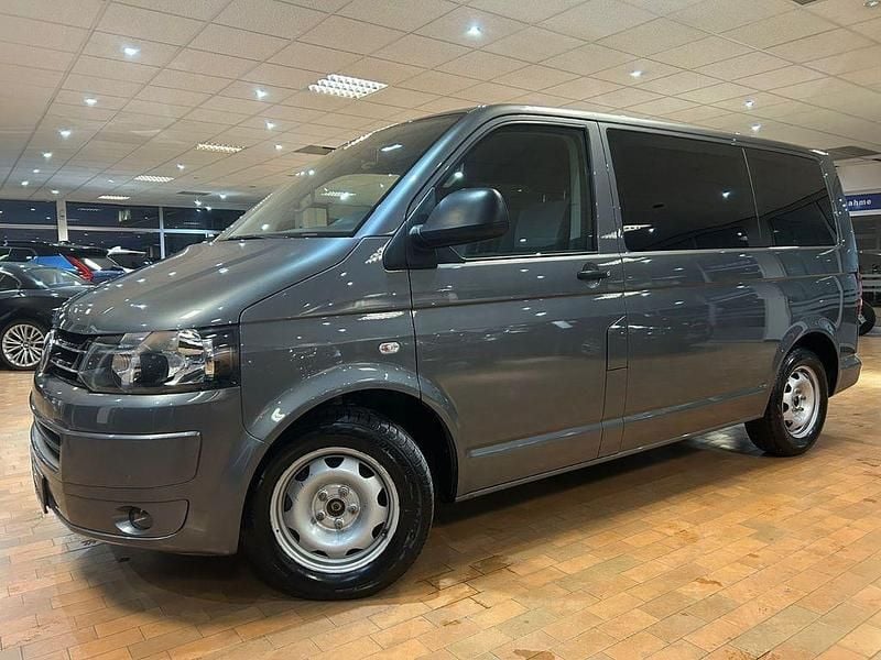 Grau Gebraucht 2014 VW Multivan Startline Van | 17.450 € (Superpreis) - Bild 1/4