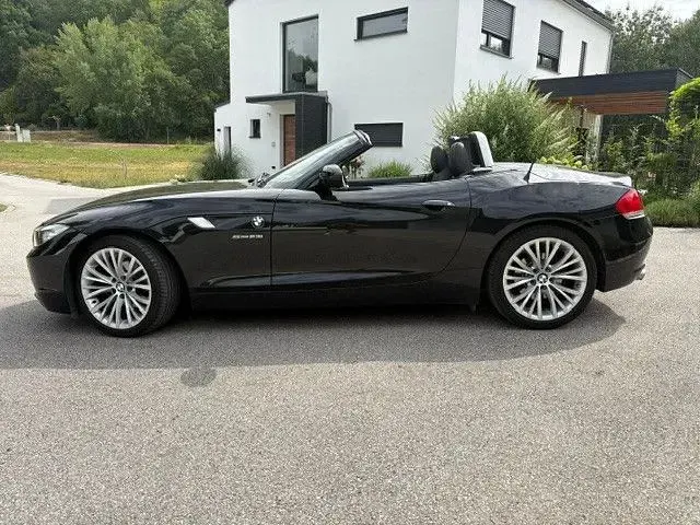 Gebraucht BMW Z4 Sport Line 204 PS (150 kW) 2010 Schwarz Cabrio