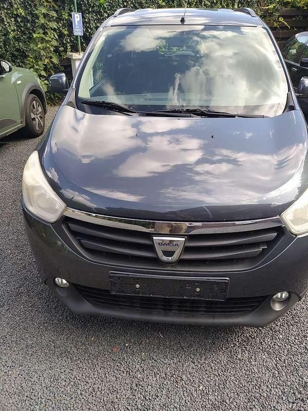 Gebraucht 2012 Dacia Lodgy Van / Kleinbus | 4.000 € (Fairer Preis) - Bild 1/4