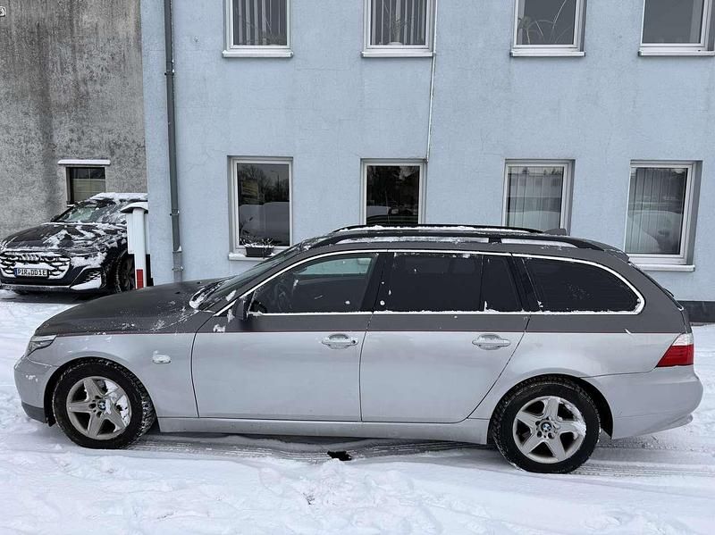 Gebraucht BMW 530 235 PS (172 kW) 2008 Titansilber metallic Kombi