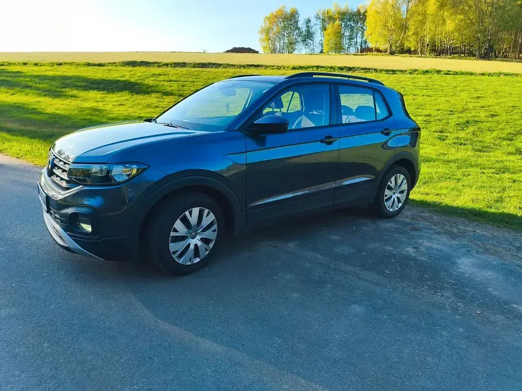 Second-hand VW T-Cross Life 95 CP (69 kW) 2023 Gri SUV