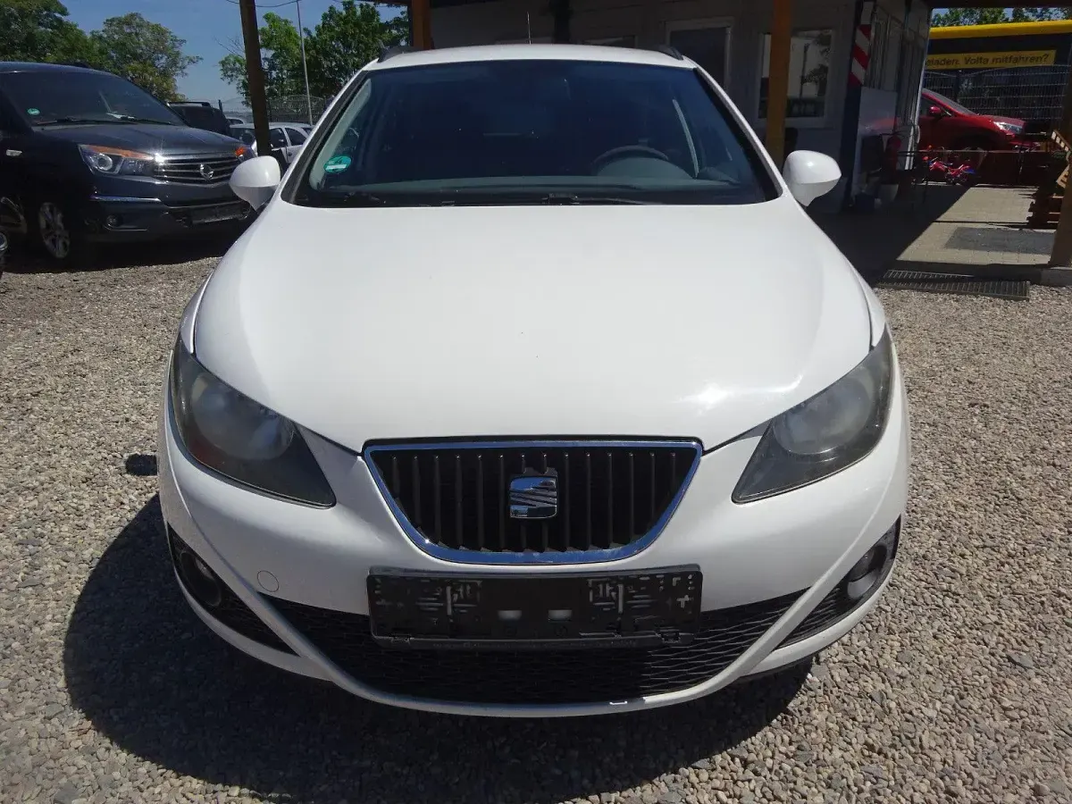 Gebraucht Seat Ibiza ST Reference 86 PS (63 kW) 2012 Weiß Kombi