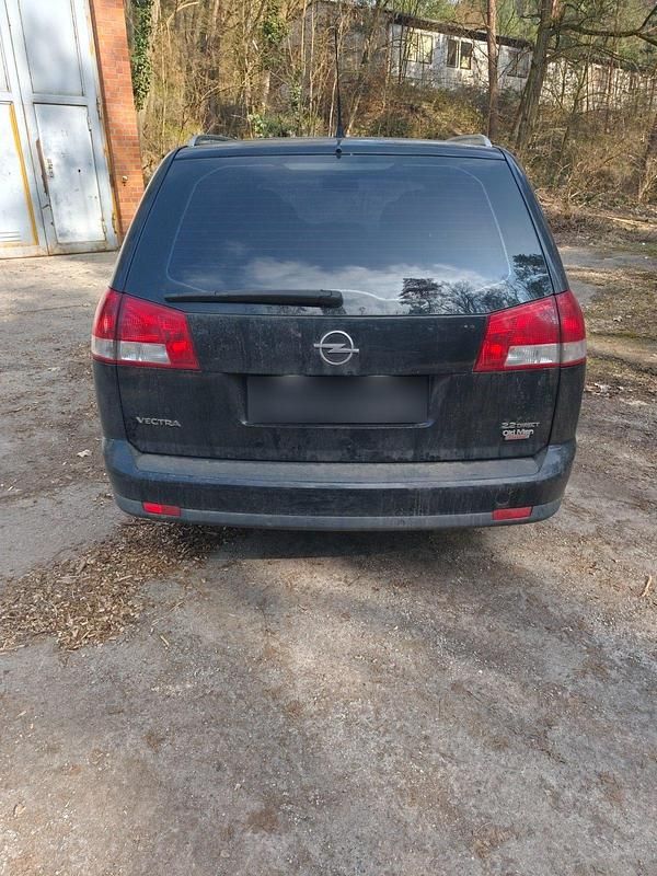 Gebraucht Opel Vectra 155 PS (114 kW) 2007 Schwarz Kombi