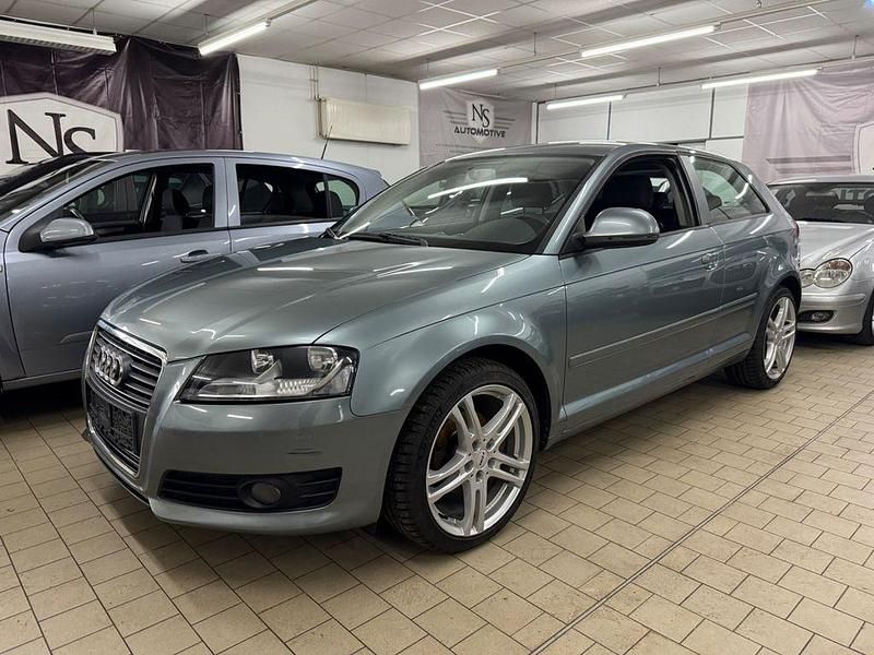 Grau Gebraucht 2008 Audi A3 Attraction Kleinwagen | 2.690 € (Guter Preis) - Bild 1/4