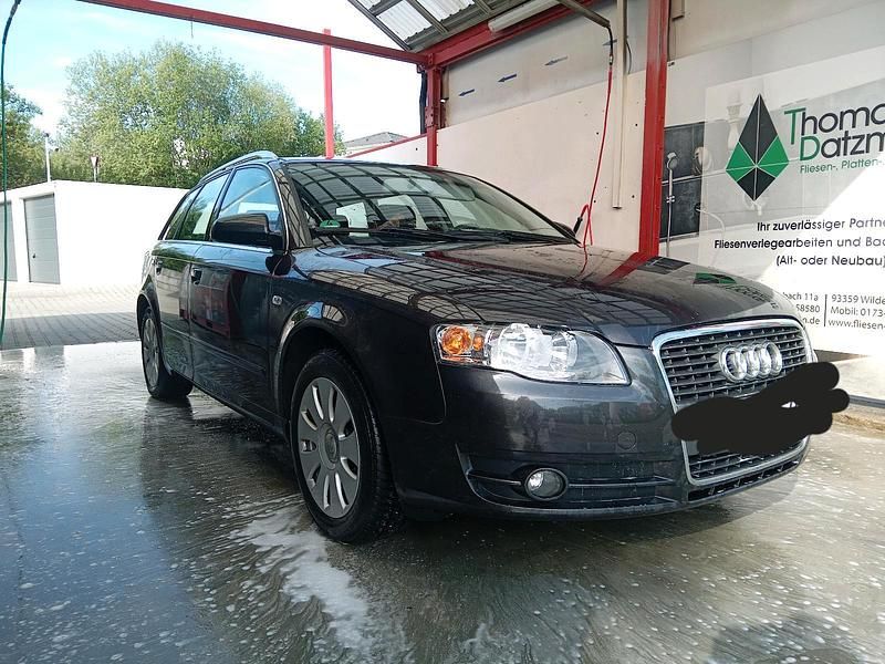 Gebraucht Audi A4 140 PS (102 kW) 2007 Schwarz Kombi