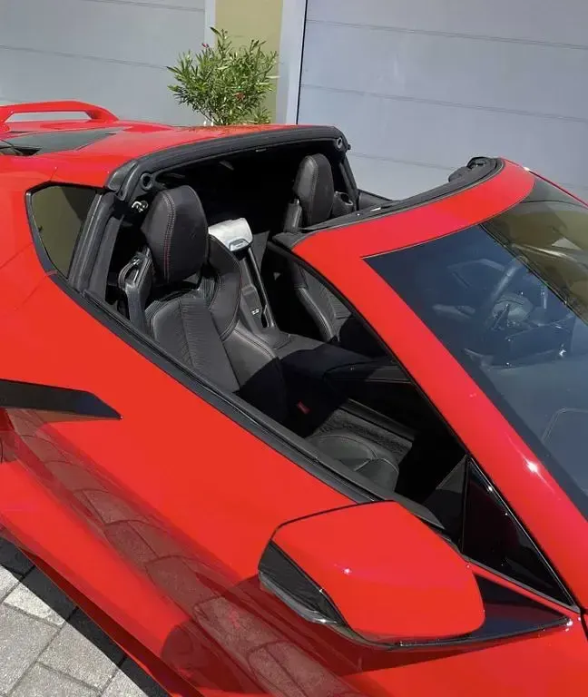 Używany Corvette C8 654 KM (481 kW) 2023 Czerwony Coupe