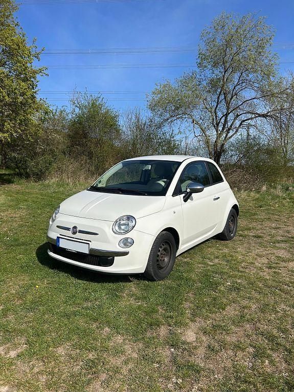 Weiß Gebraucht 2014 Fiat 500 Pop Star Kleinwagen | 4.990 € (Superpreis) - Bild 1/4