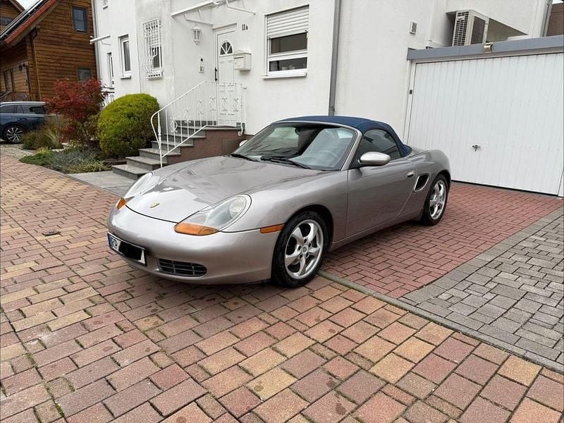 Grau Gebraucht 2002 Porsche Boxster Cabrio | 11.999 € (Superpreis) - Bild 1/4