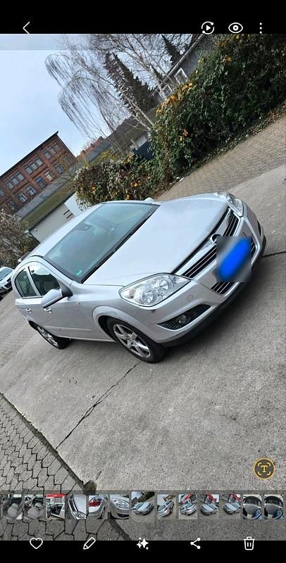 Gebraucht Opel Astra 116 PS (85 kW) 2009 Silber Limousine