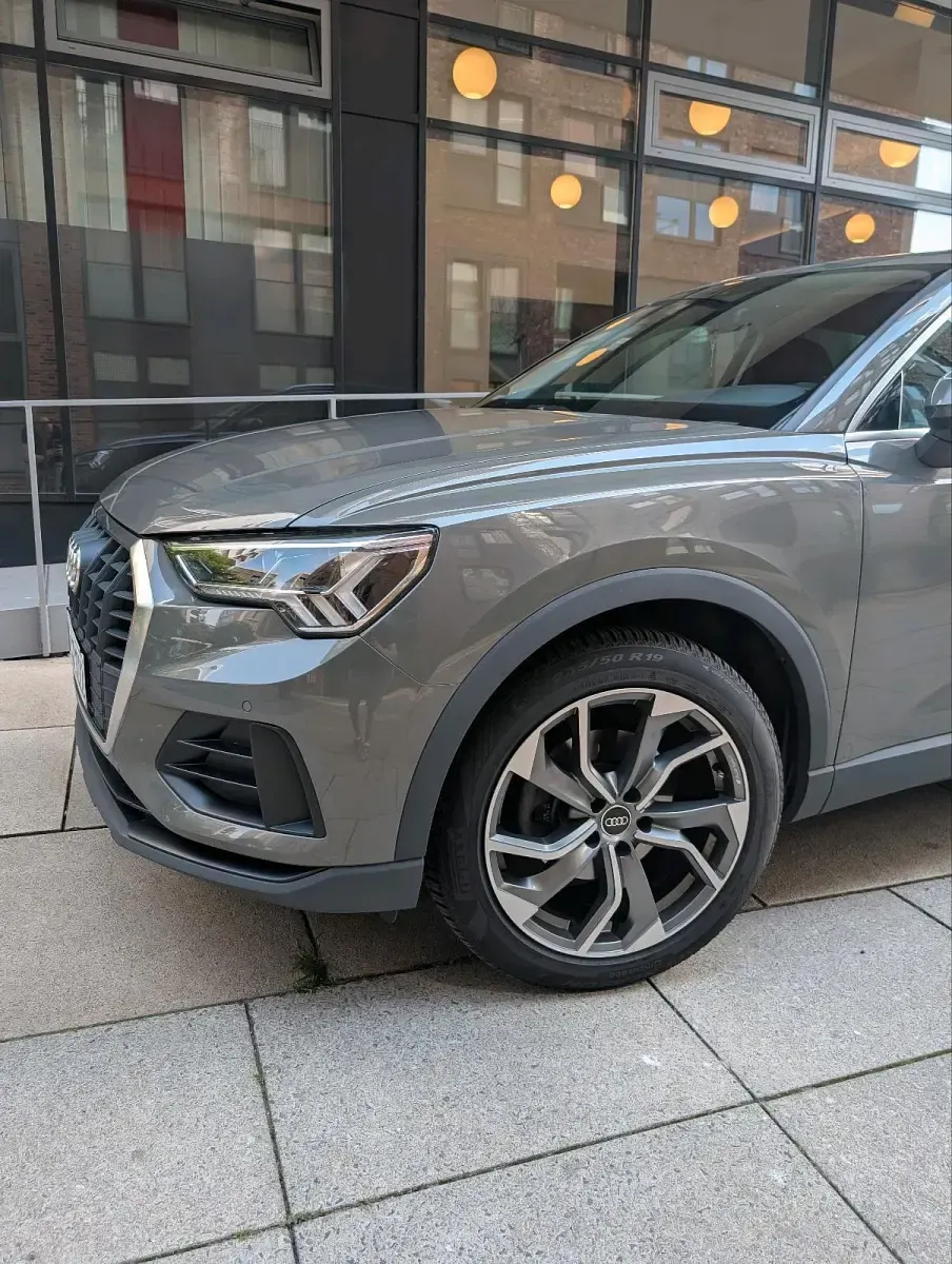 Gebraucht Audi Q3 Advanced Plus 150 PS (110 kW) 2020 Grau SUV