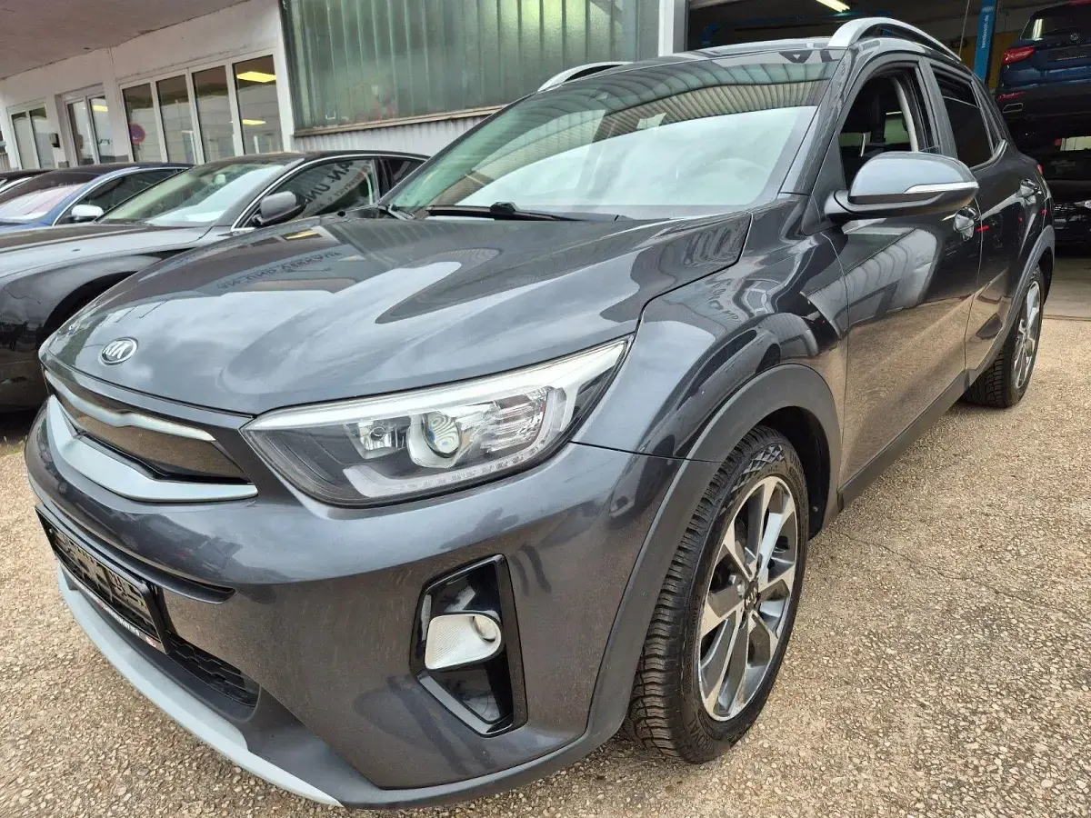 Gebraucht Kia Stonic Edition 7 110 PS (80 kW) 2018 Grau SUV