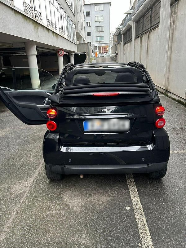Gebraucht Smart ForTwo Cabrio 85 PS (62 kW) 2008 Schwarz Cabrio