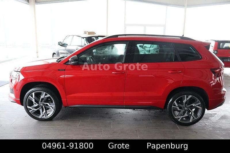 Neu Skoda Karoq SportLine 150 PS (110 kW) 2026 Rot SUV