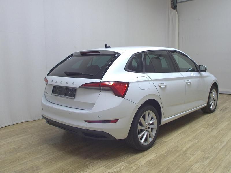 Gebraucht Skoda Scala Style 116 PS (85 kW) 2020 Weiss Kleinwagen