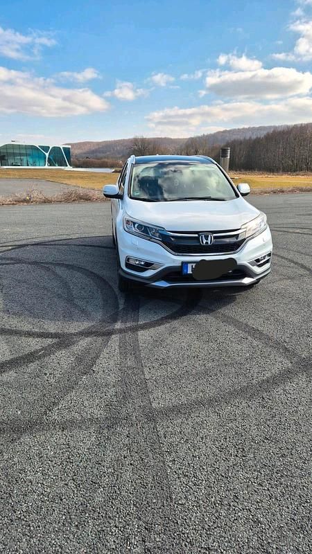 Weiß Gebraucht 2015 Honda CR-V SUV | 12.800 € (Fairer Preis) - Bild 1/4