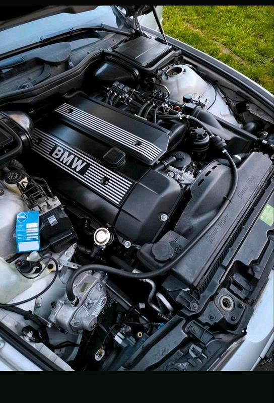 Gebraucht BMW 525 192 PS (141 kW) 2000 Silber Limousine