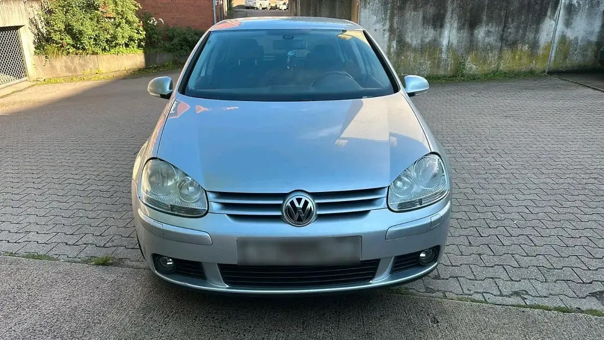 Gebraucht VW Golf VI 122 PS (89 kW) 2008 Silber Kleinwagen