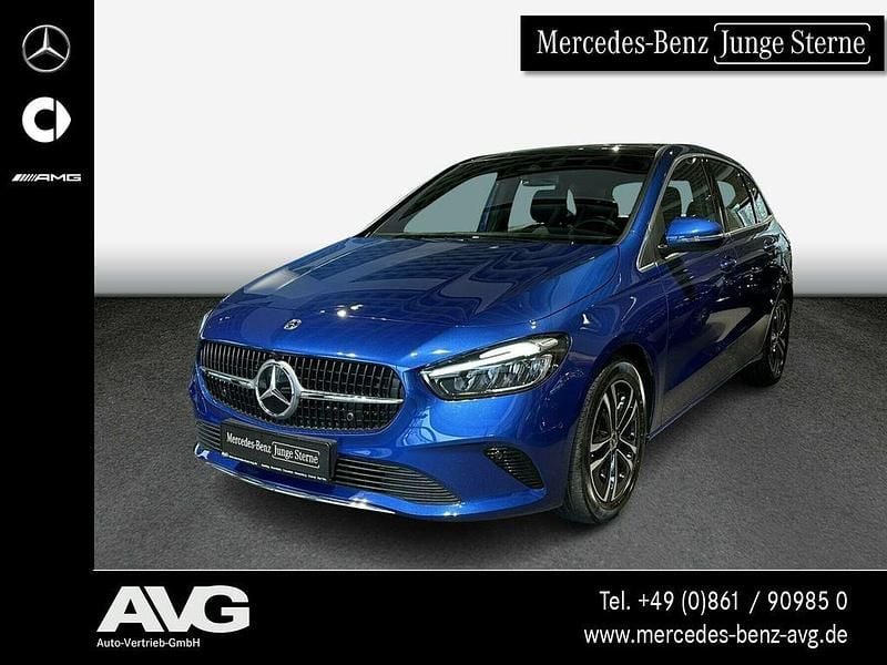 Blau Gebraucht 2024 Mercedes B250 Progressive Van / Kleinbus | 36.990 € (Fairer Preis) - Bild 1/4