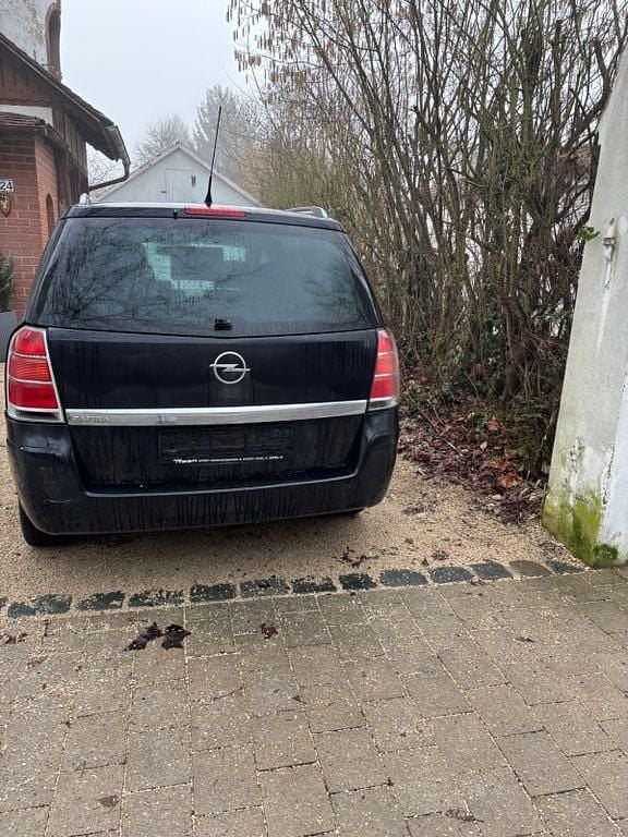 Gebraucht Opel Zafira 105 PS (77 kW) 2005 Schwarz Van / Kleinbus
