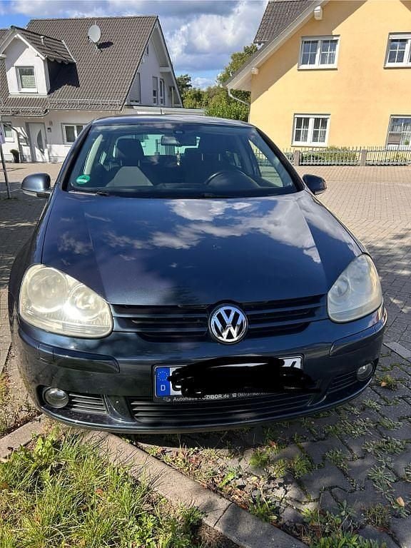 Blau Gebraucht 2007 VW Golf V Edition Limousine | 2.400 € (Guter Preis) - Bild 1/4