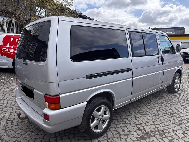 Gebraucht VW T4 102 PS (75 kW) 2003 Silber Van