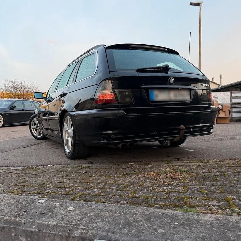Gebraucht BMW 320 170 PS (125 kW) 2003 Kombi