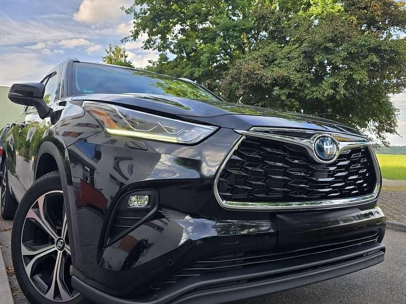 Gebraucht Toyota Highlander Executive 247 PS (181 kW) 2022 Schwarz SUV