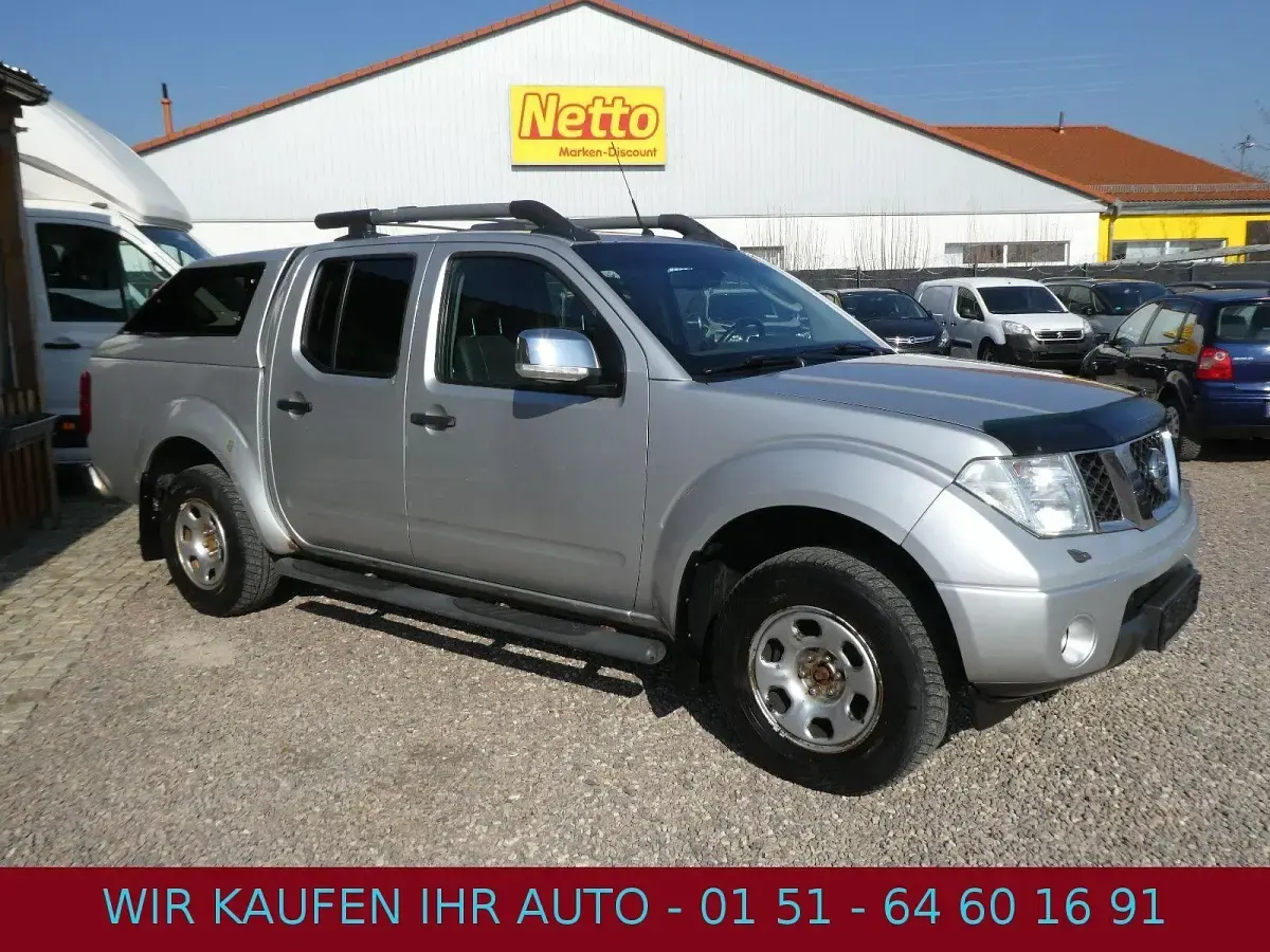 Gebraucht Nissan Navara 171 PS (125 kW) 2009 Silber Pickup