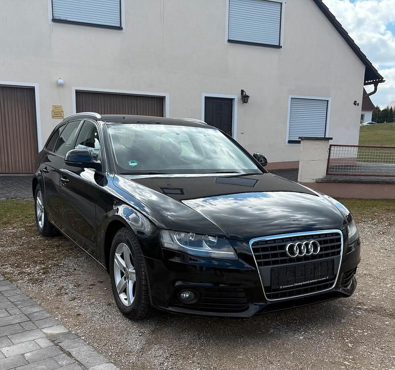 Gebraucht Audi A4 160 PS (117 kW) 2009 Schwarz Kombi