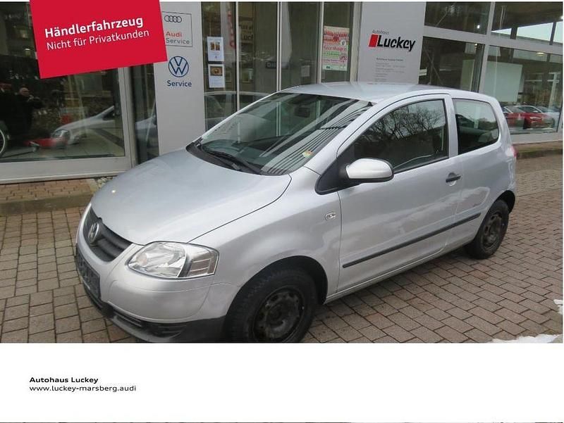 Silber Gebraucht 2008 VW Fox Kleinwagen | 1.980 € (Guter Preis) - Bild 1/4