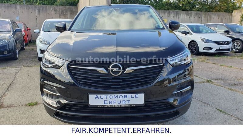Gebraucht Opel Grandland X Edition 131 PS (96 kW) 2020 Diamant schwarz/karbon schwarz SUV