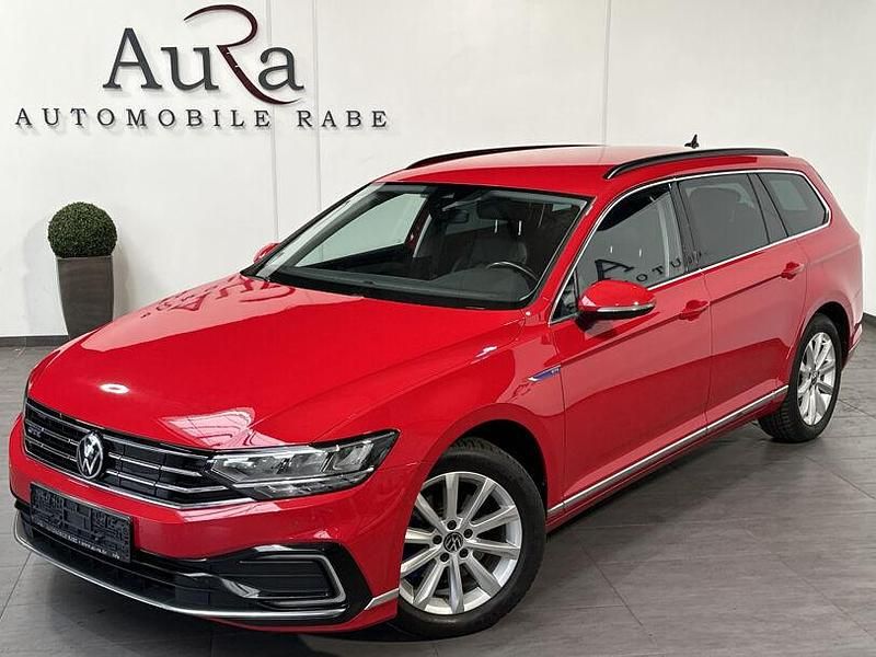 Rot Gebraucht 2021 VW Passat GTE Kombi | 19.989 € (Fairer Preis) - Bild 1/4