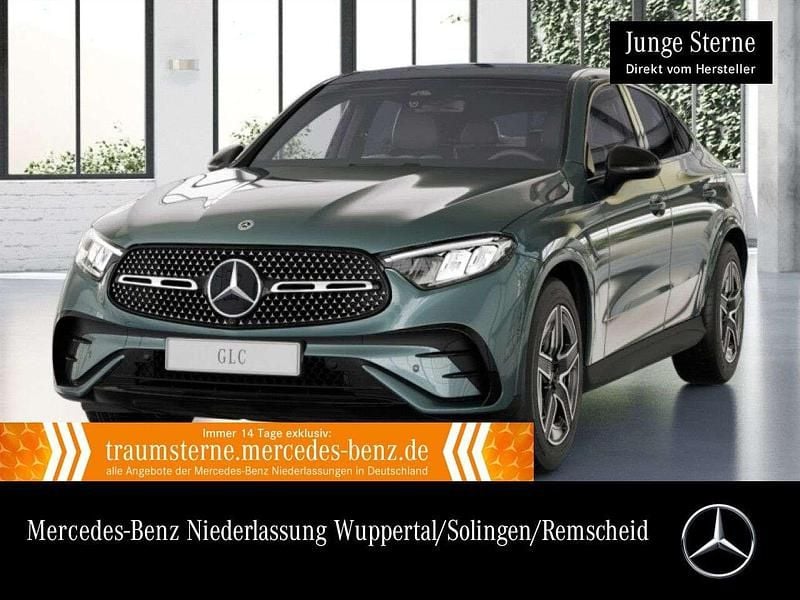 Gebraucht Mercedes GLC300 AMG 258 PS (189 kW) 2025 Verdesilber Coupé