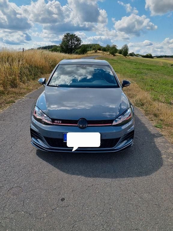Gebraucht VW Golf VII GTI 290 PS (213 kW) 2019 Grau Limousine