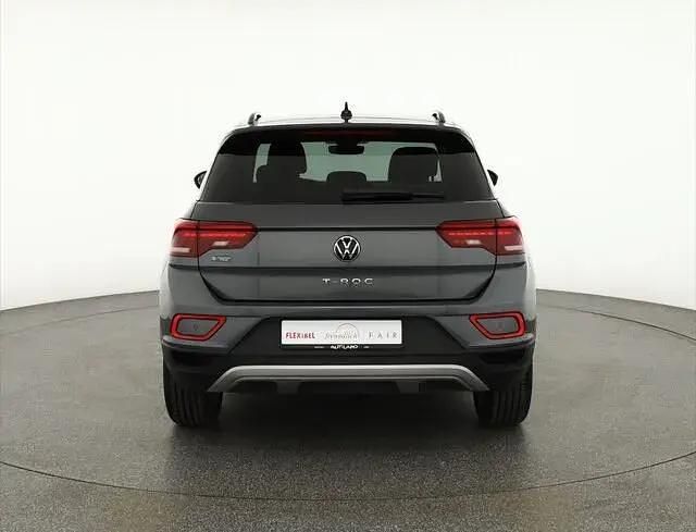 Second-hand VW T-Roc 150 CP (110 kW) 2025 Gri SUV