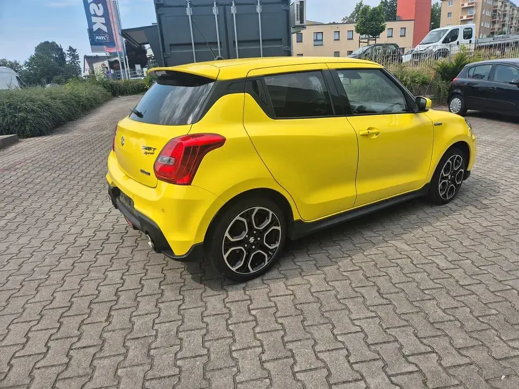 Gebraucht Suzuki Swift Sport 129 PS (94 kW) 2021 Gelb Kleinwagen