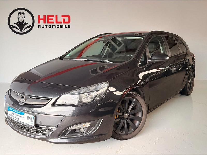 Usata Opel Astra 140 CV (102 kW) 2015 Nero Station wagon