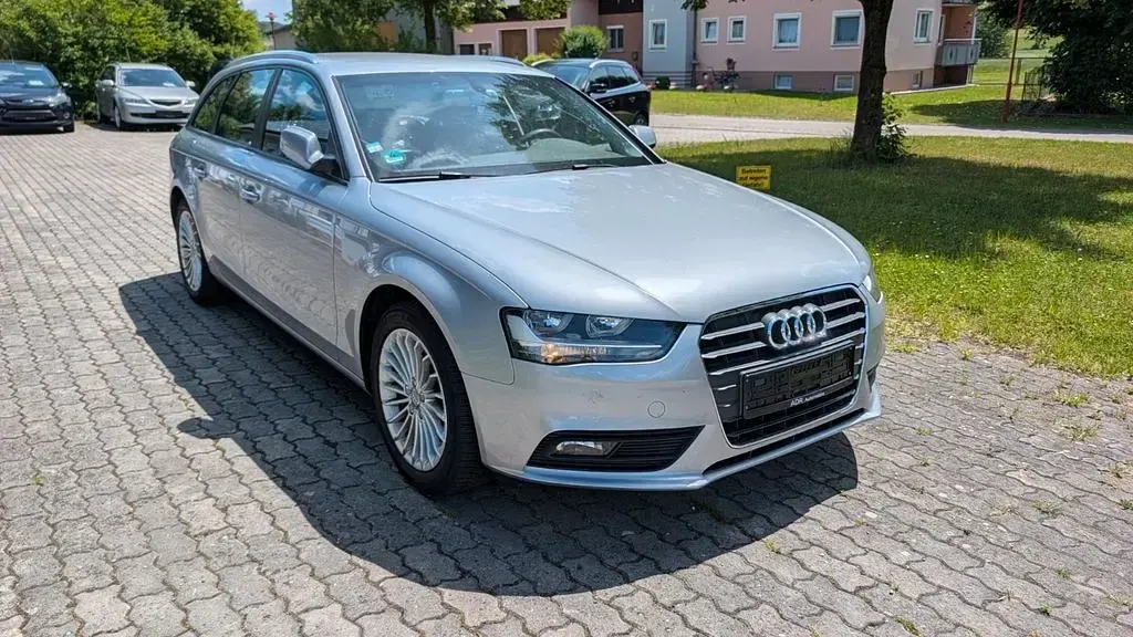 Gebraucht Audi A4 Sport 150 PS (110 kW) 2015 Silber Limousine